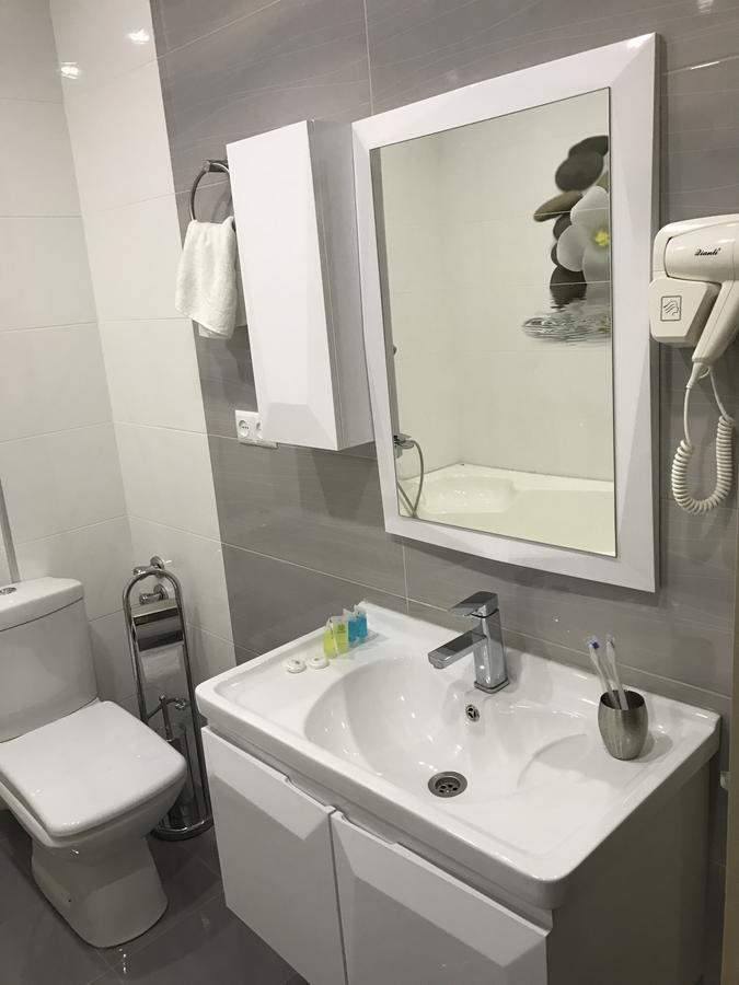 Hotel Marseille باتومي المظهر الخارجي الصورة